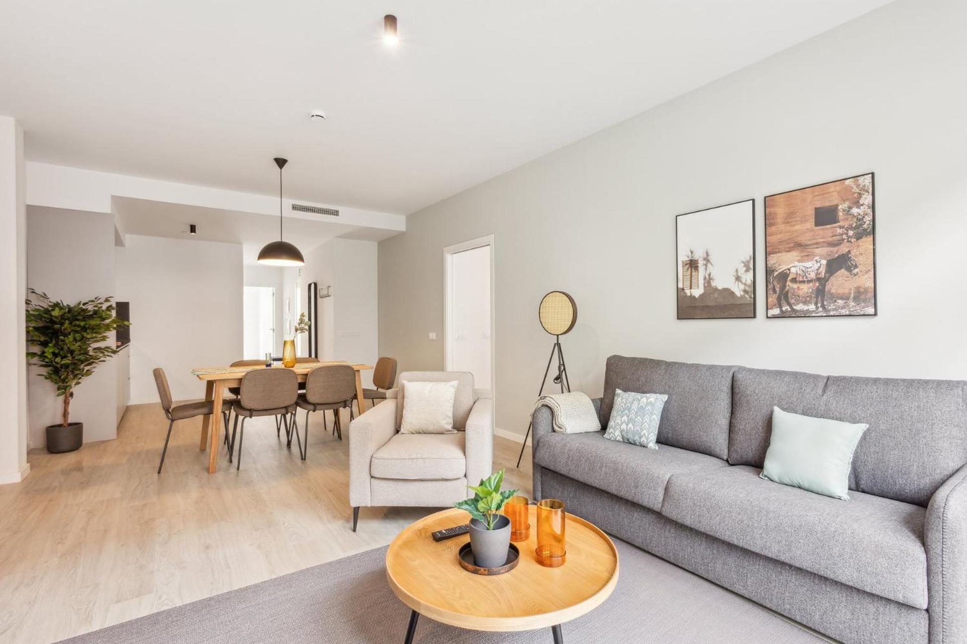 Limehome Valencia Calle De Cadiz מראה חיצוני תמונה