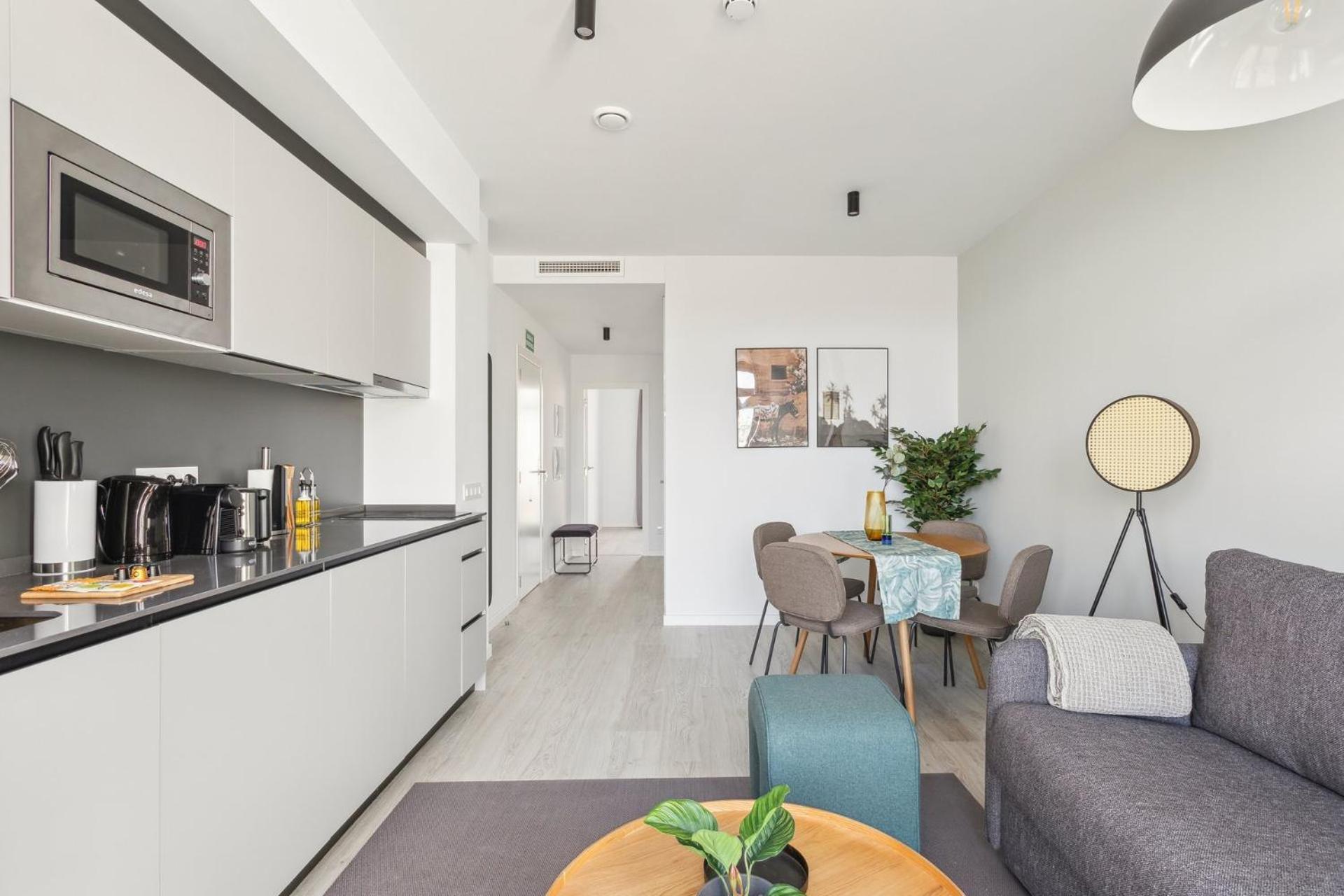 Limehome Valencia Calle De Cadiz מראה חיצוני תמונה